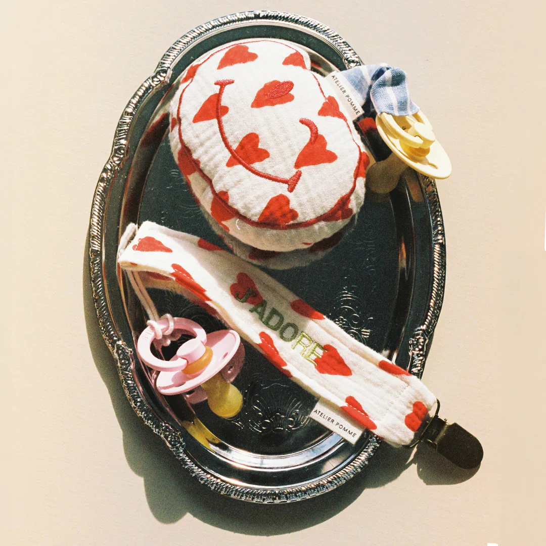 PACIFIER CLOTH POMME