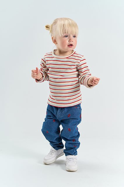 TNSTYarda Mom Fit Jeans