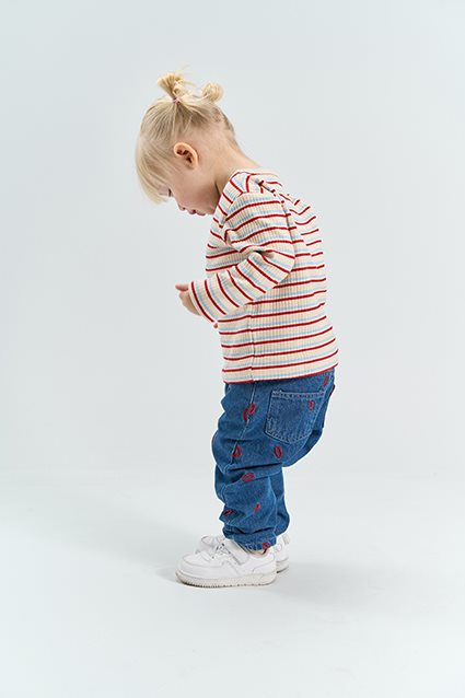 TNSTYarda Mom Fit Jeans