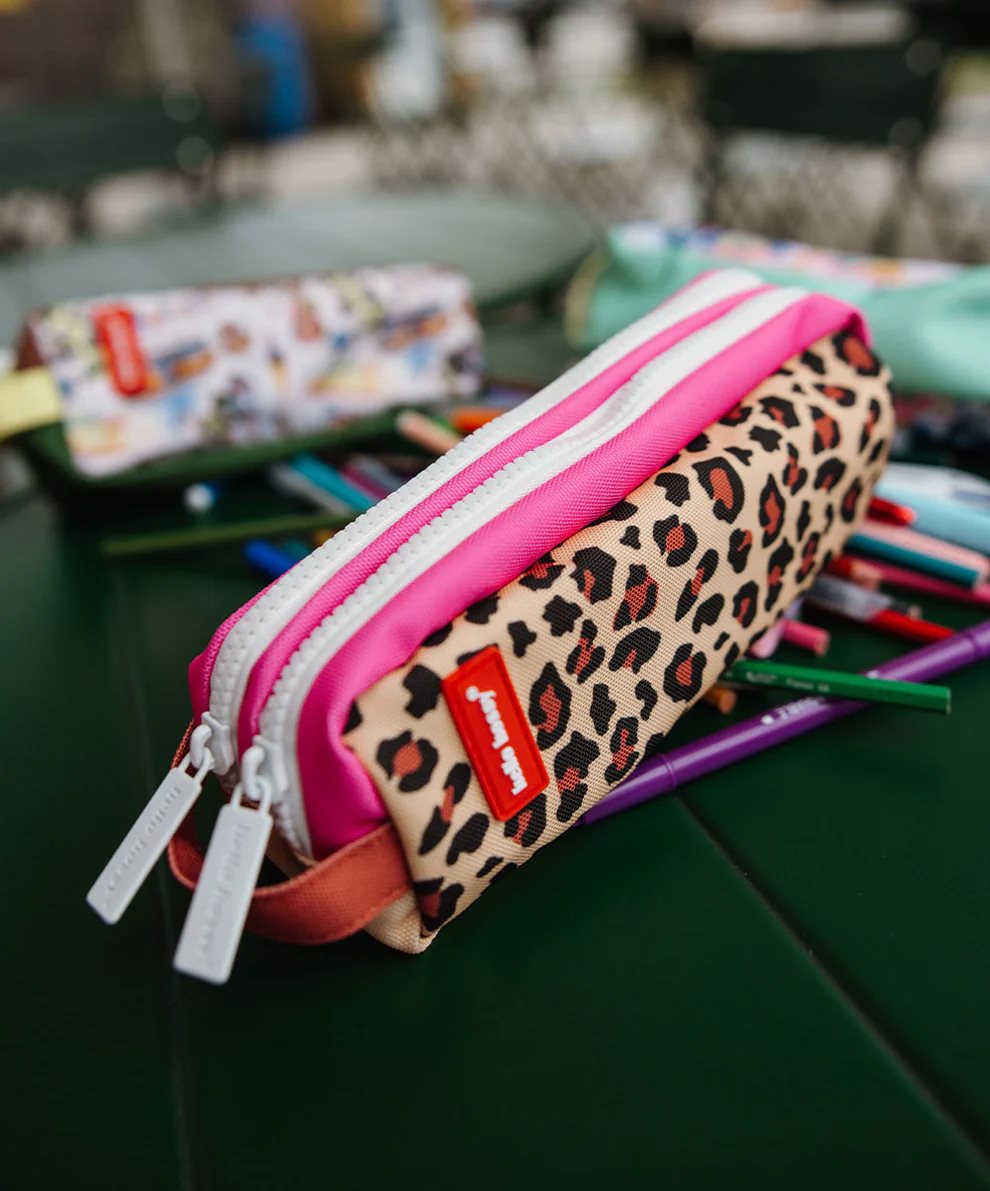 Etui